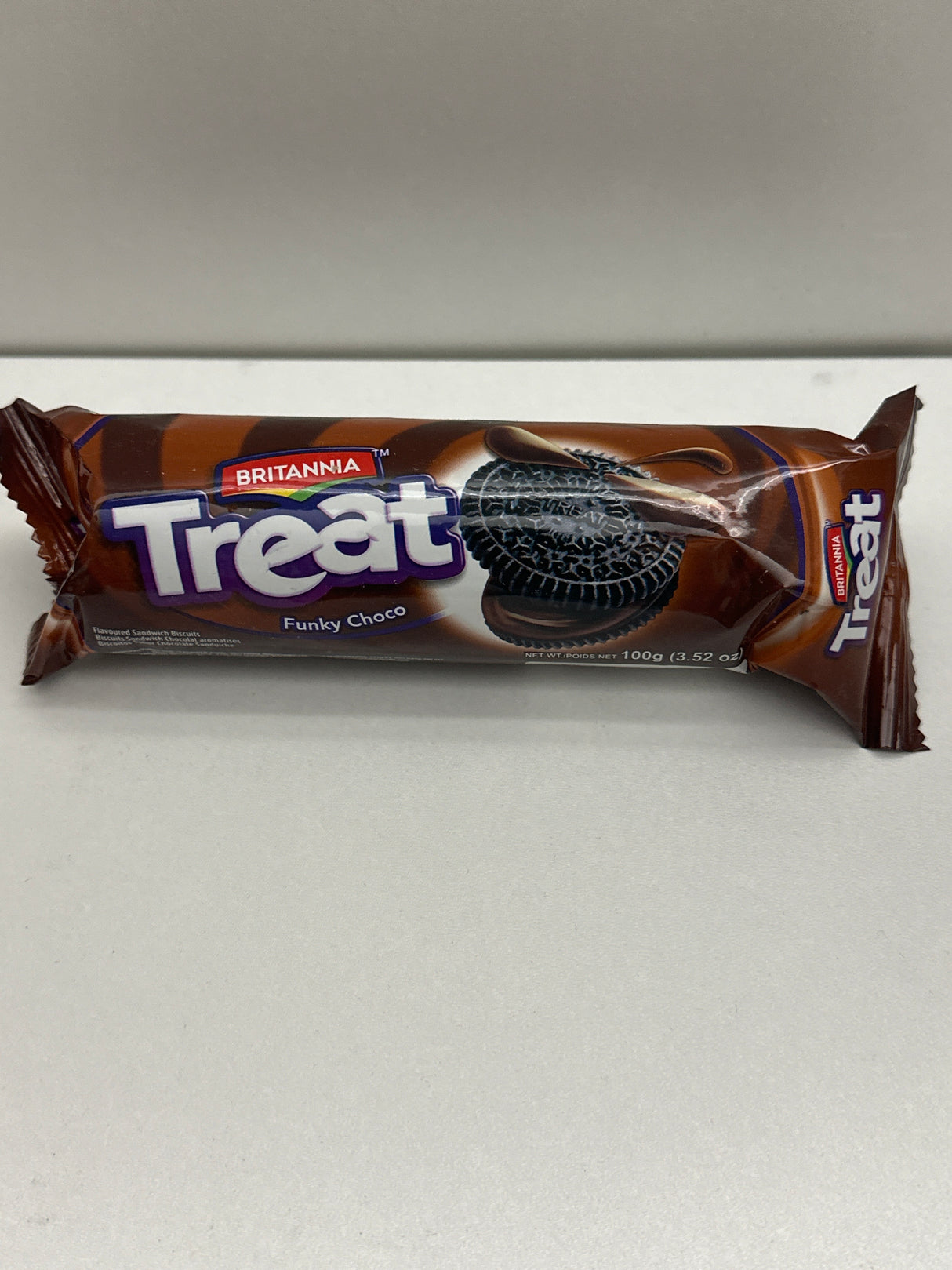 BR - TREAT CHOCO CREAM BISCUIT 100 GM